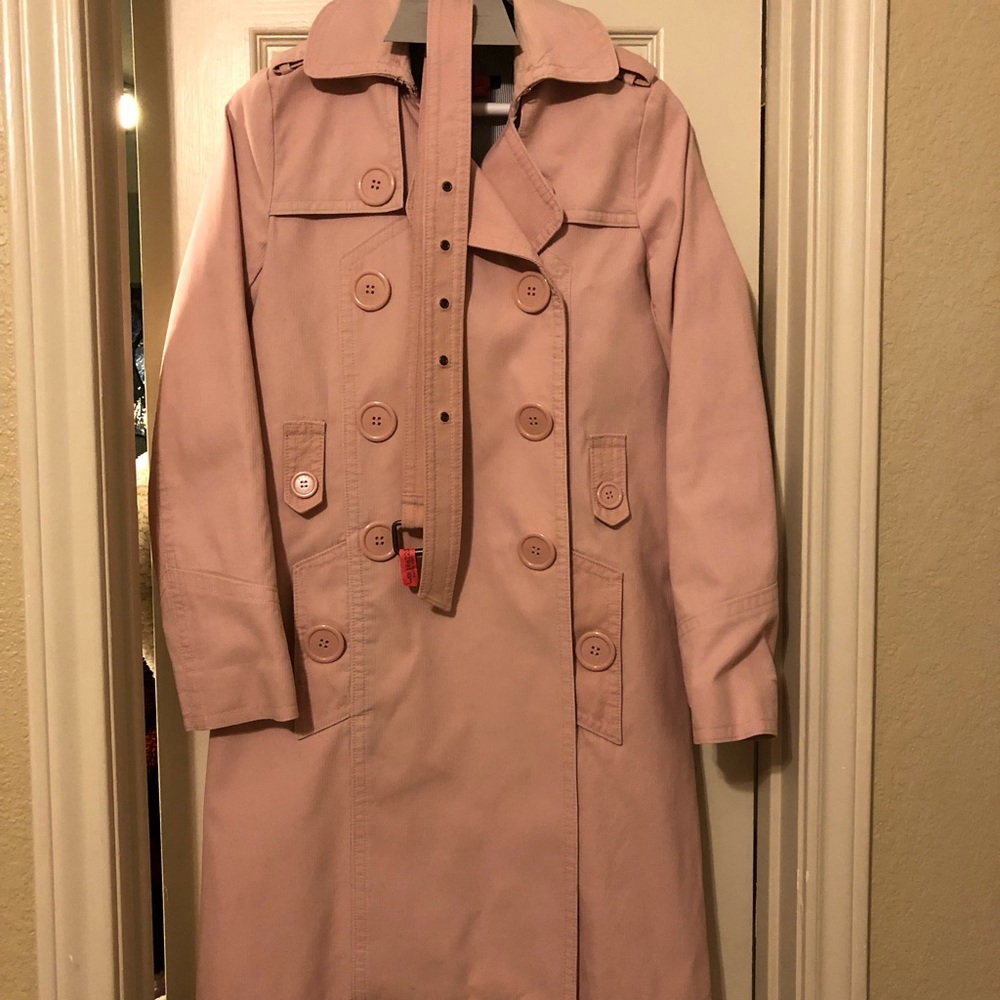 Marc Jacobs pink trenchcoat, like new!